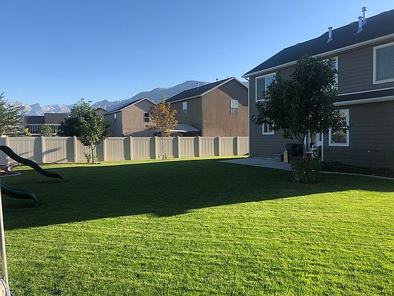 5th image of 513 N 1790 W