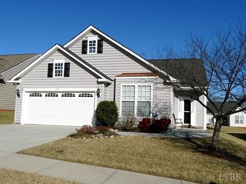 1st image of 107 Thornfield Dr