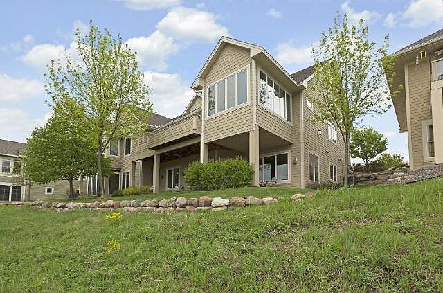 1st image of 5601 Fernbrook Ct N
