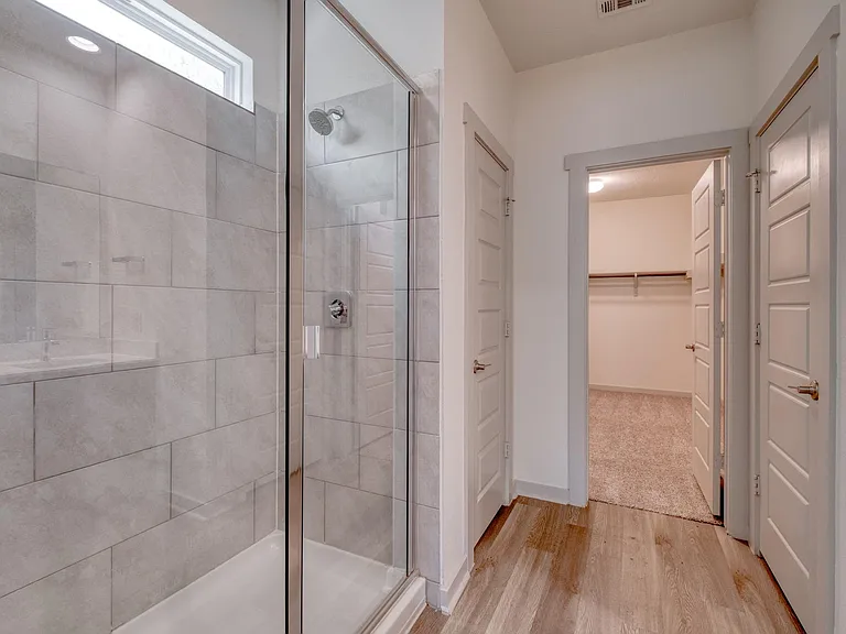 7501 Smallwood Dr — Photo 15