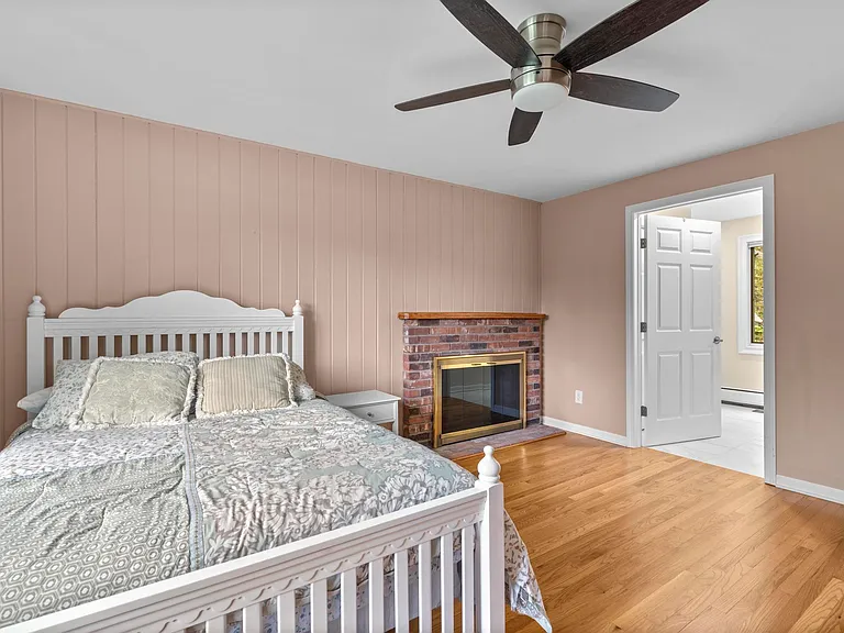 832 Quarter Mile Rd — Photo 11