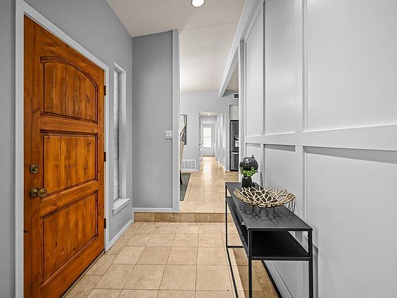 5th image of 6713 Colina Ln