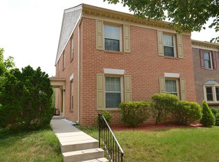 28 Cross Falls Cir, Sparks, MD 21152