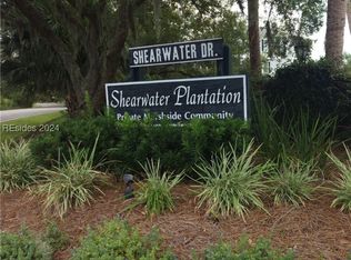32 Shearwater Dr, Hilton Head Island, SC 29926