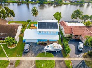 3900 NW 116th Ter, Sunrise, FL 33323