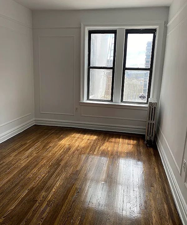 1st image of 2860 Buhre Ave APT 6J