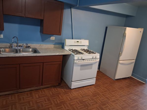 15945 Lexington Ave APT 10