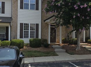 32 Nandina Dr, Greensboro, NC 27455