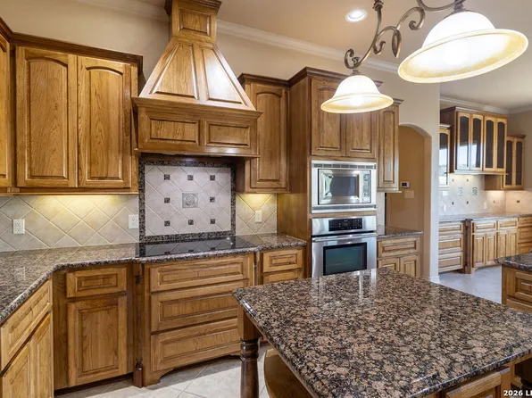 198 ECHO FALLS RD, Comfort, TX 78013