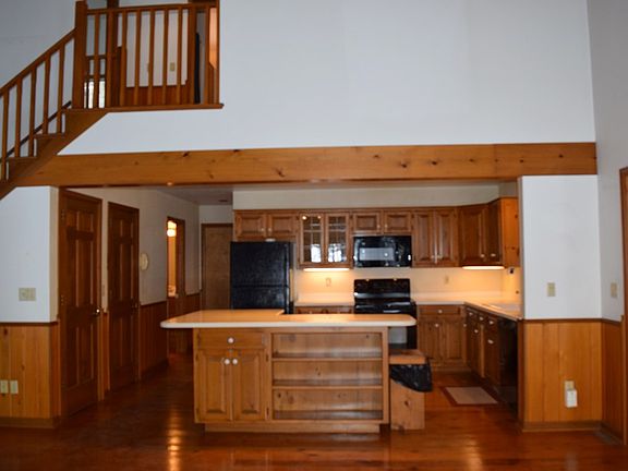 5th image of 4467 County Road M