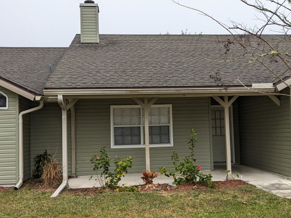1st image of 40 Weymouth Ln
