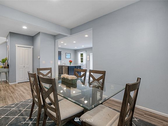 5th image of 2408 Burlwood Street NE #1050