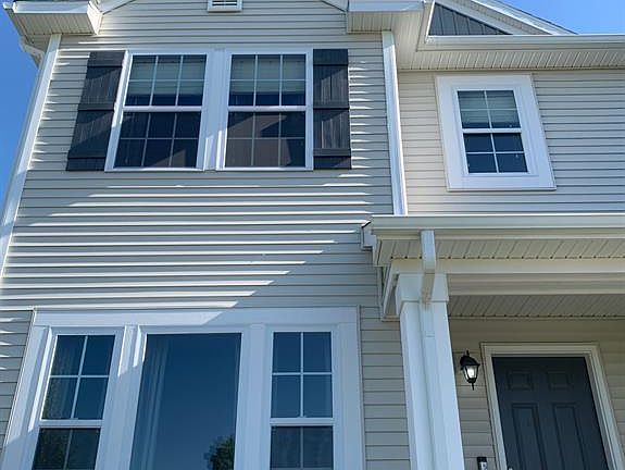 2nd image of 4430 Pebble Creek Blvd