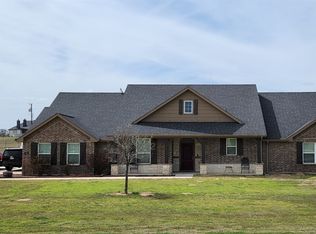 158 Spring Creek Cir, Paradise, TX 76073