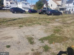 221 Ridgeway St, Gloucester City, NJ 08030