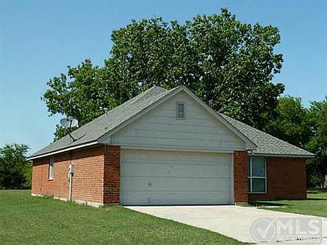 3rd image of 903 Turkey Creek Ct