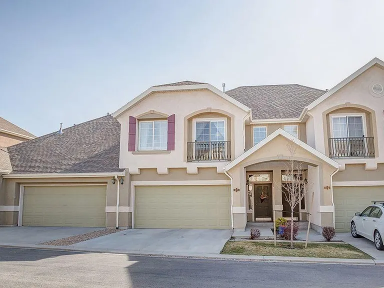 3130 N Provence Ln — Photo 1