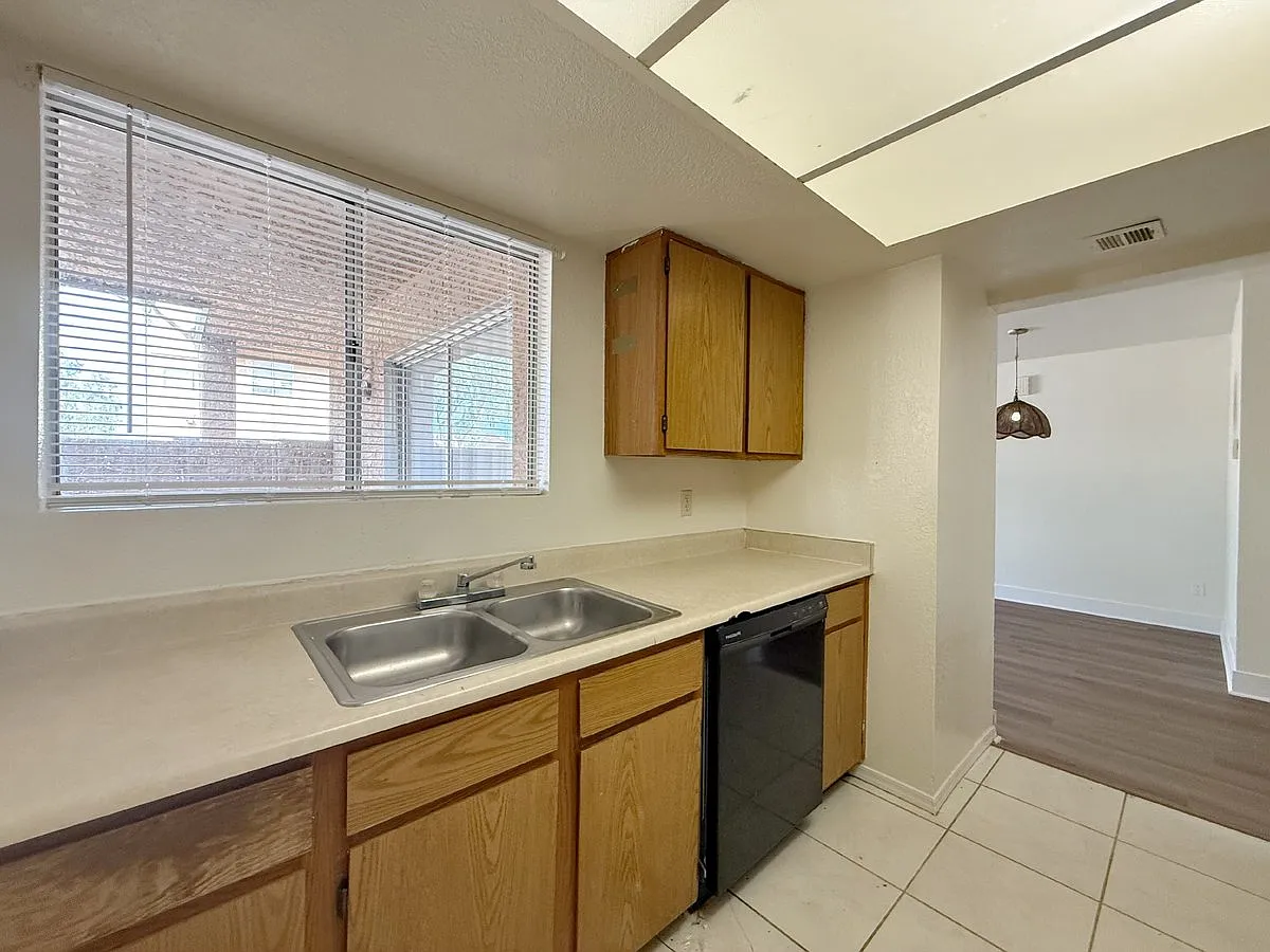 6901 W. Devonshire Ave Unit 1266 — Photo 2