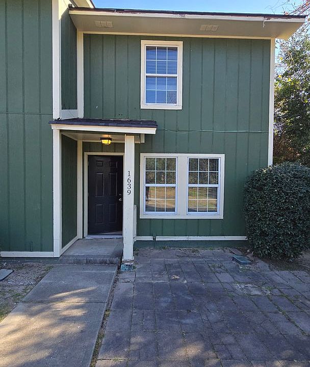 1st image of 1639 North St