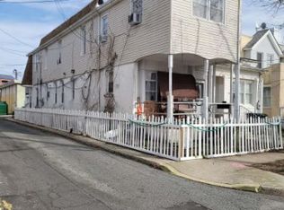 543 N Trenton Ave, Atlantic City, NJ 08401