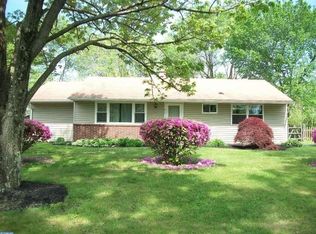 917 Dogwood Ln, Hatfield, PA 19440