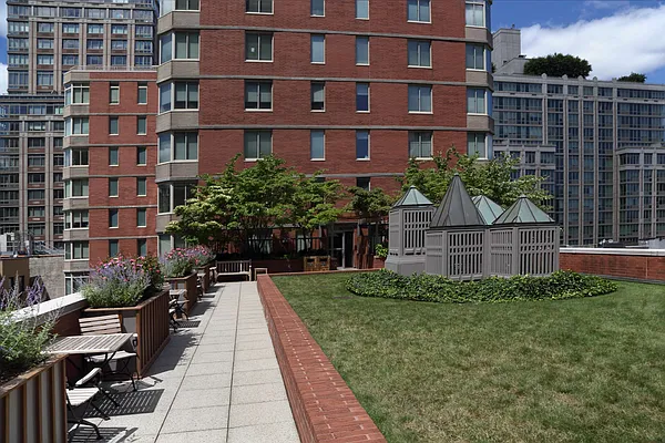 Rented by The Monterey | media 30