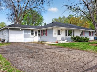 5216 W 110th St, Bloomington, MN 55437