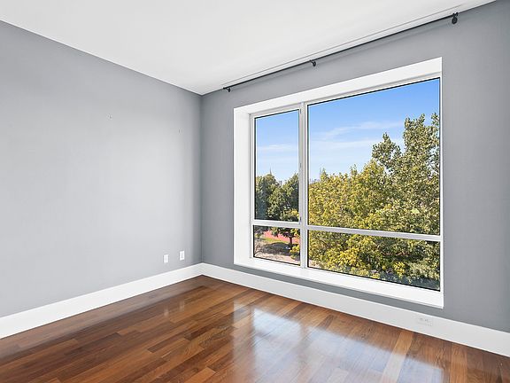 4th image of 50 Bayard St APT 3C