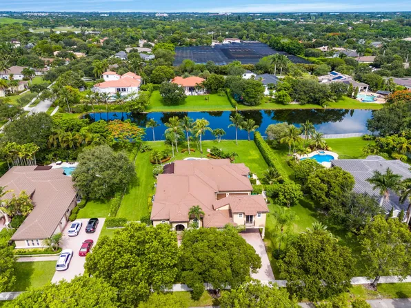 3263 SW 138th Way, Davie, FL 33330