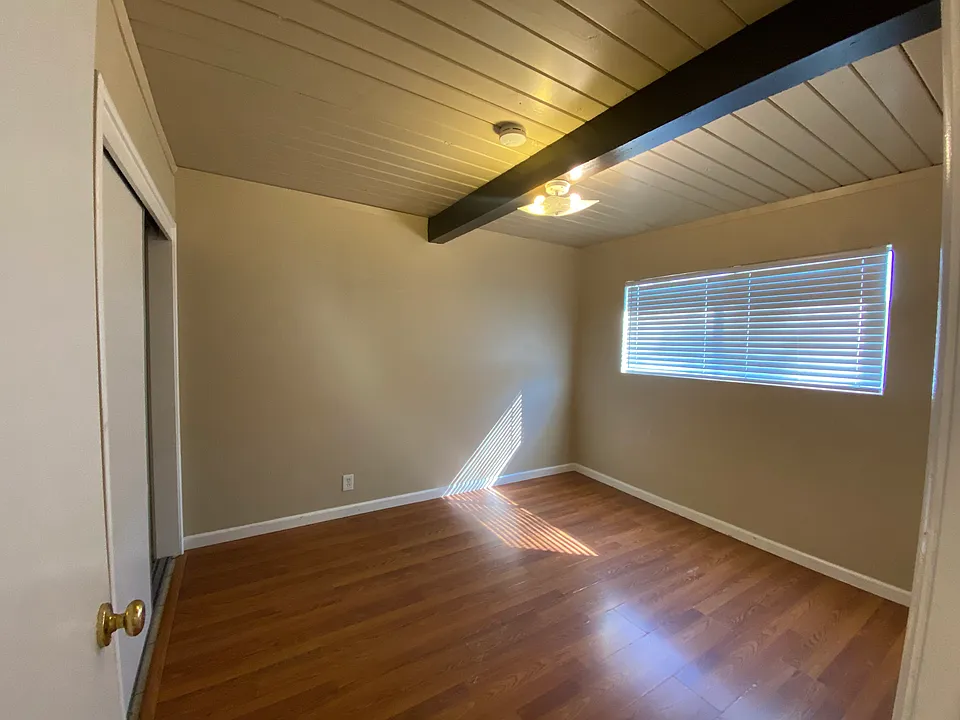 1st bedroom