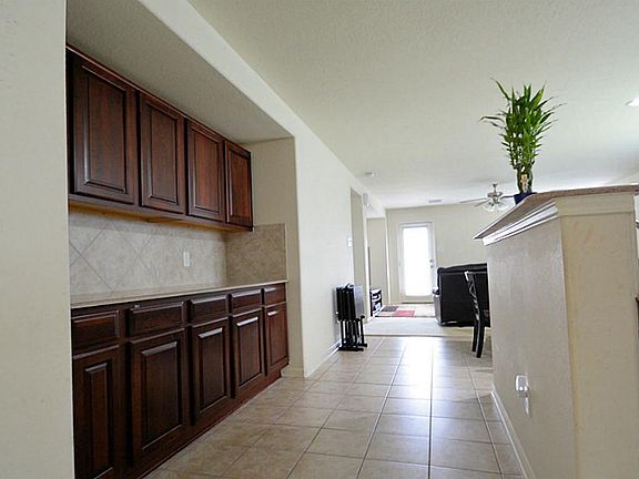 5th image of 9418 Coatsworth Dr