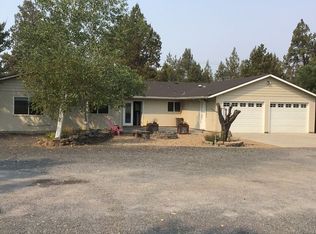 3530 SW Helmholtz Way, Redmond, OR 97756