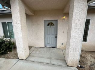 1323 S Crowe St APT B, Visalia, CA 93277