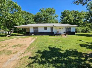 205 Gammage St, Elkhart, TX