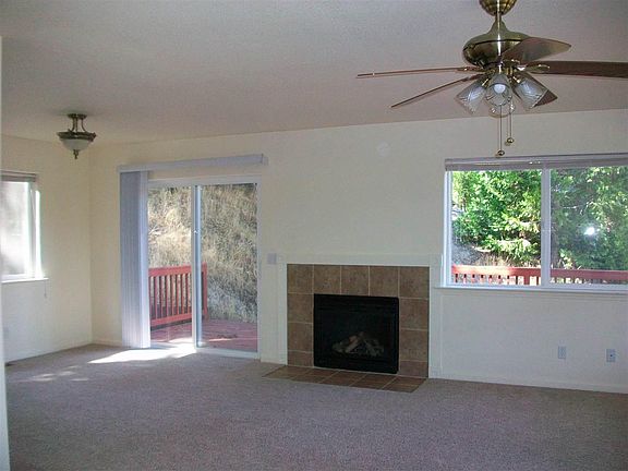 2nd image of 16547 Silver Dr S