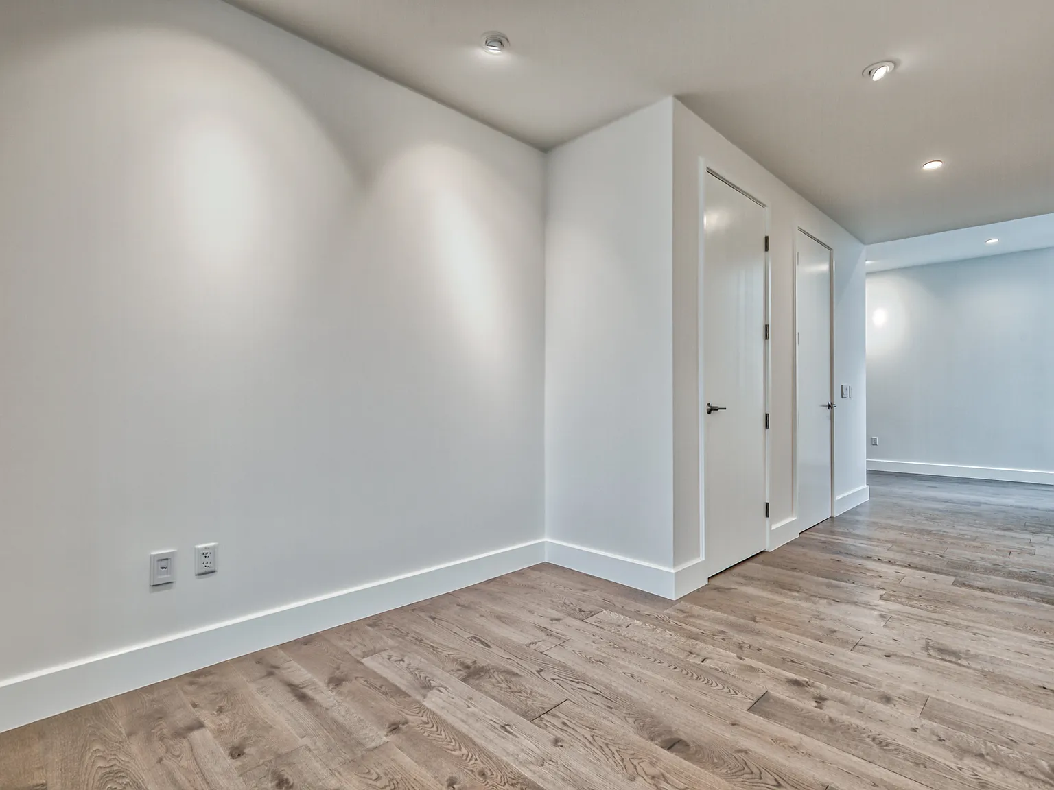 2 bed, 2245 sqft, $10,500 — Photo 3
