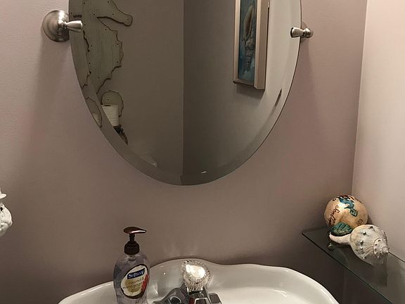 powder room