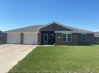 1806 Prairie Grass Trl, Dalhart, TX 79022
