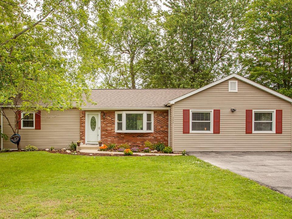 1st image of 124 Hillsdale Dr