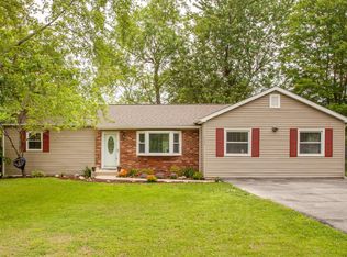 124 Hillsdale Dr, Ballwin, MO