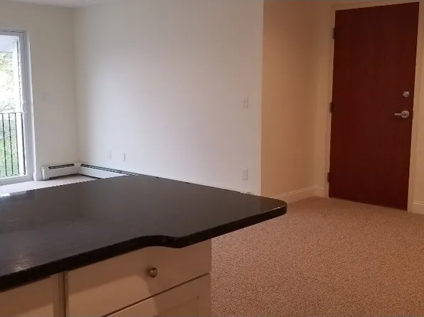 304 New River Rd #7, Manville, RI 02838