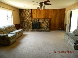 19275 Yanan Rd, Apple Valley, CA 92307