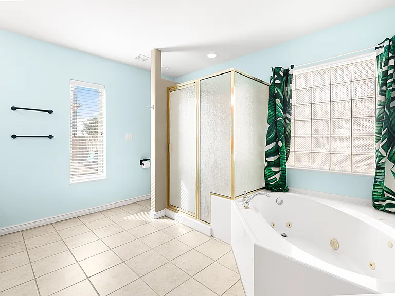 14029 Coquina Bay Ave — Photo 11