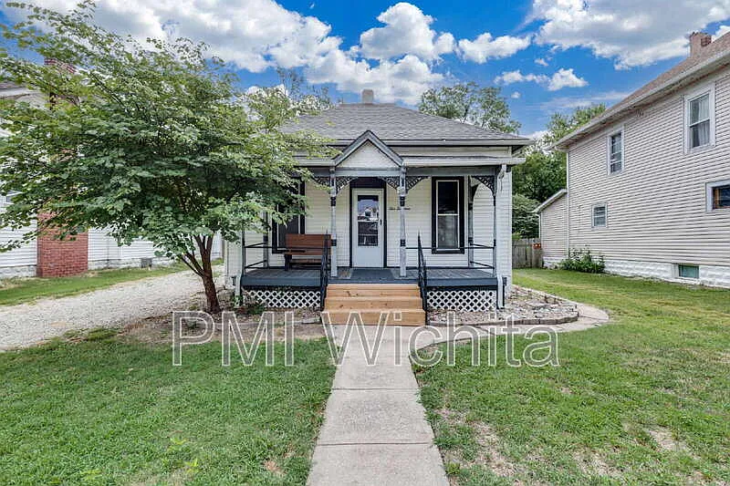 514 S Fern Ave
