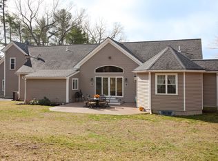 15 Wapping Rd, Kingston, MA 02364