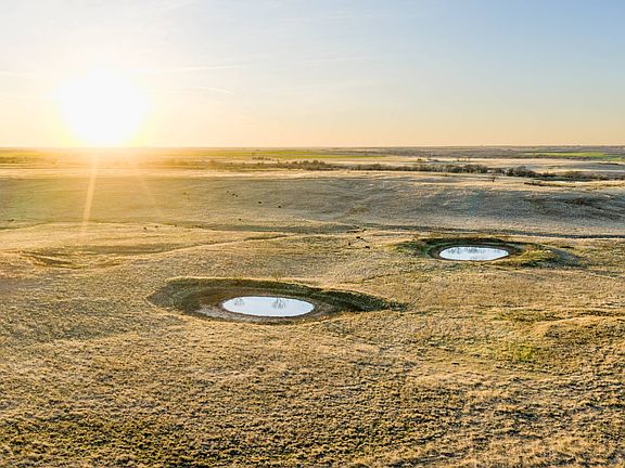 5th image of 6733 N 2760th Rd