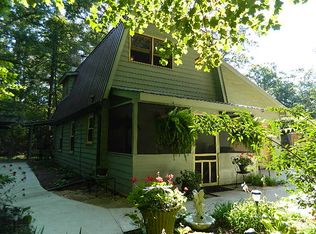 104 Cady Ln, Cleveland, GA 30528