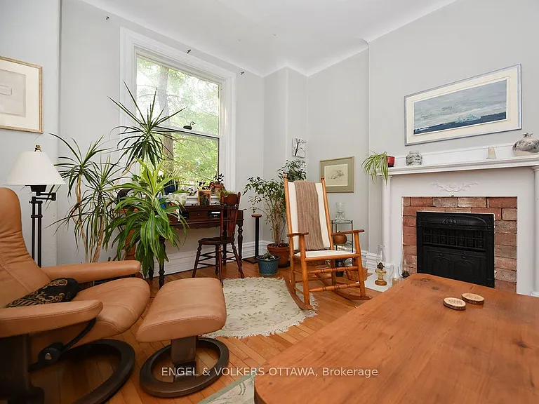 81 3rd Ave #1 — Photo 7