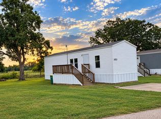 503 W Lower Line St Trlr 103, La Grange, TX 78945
