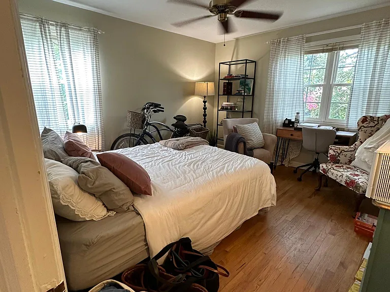 49 E Rosemont Ave — Photo 29